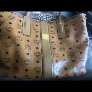 MCM Reversible Liz Shopper Tote